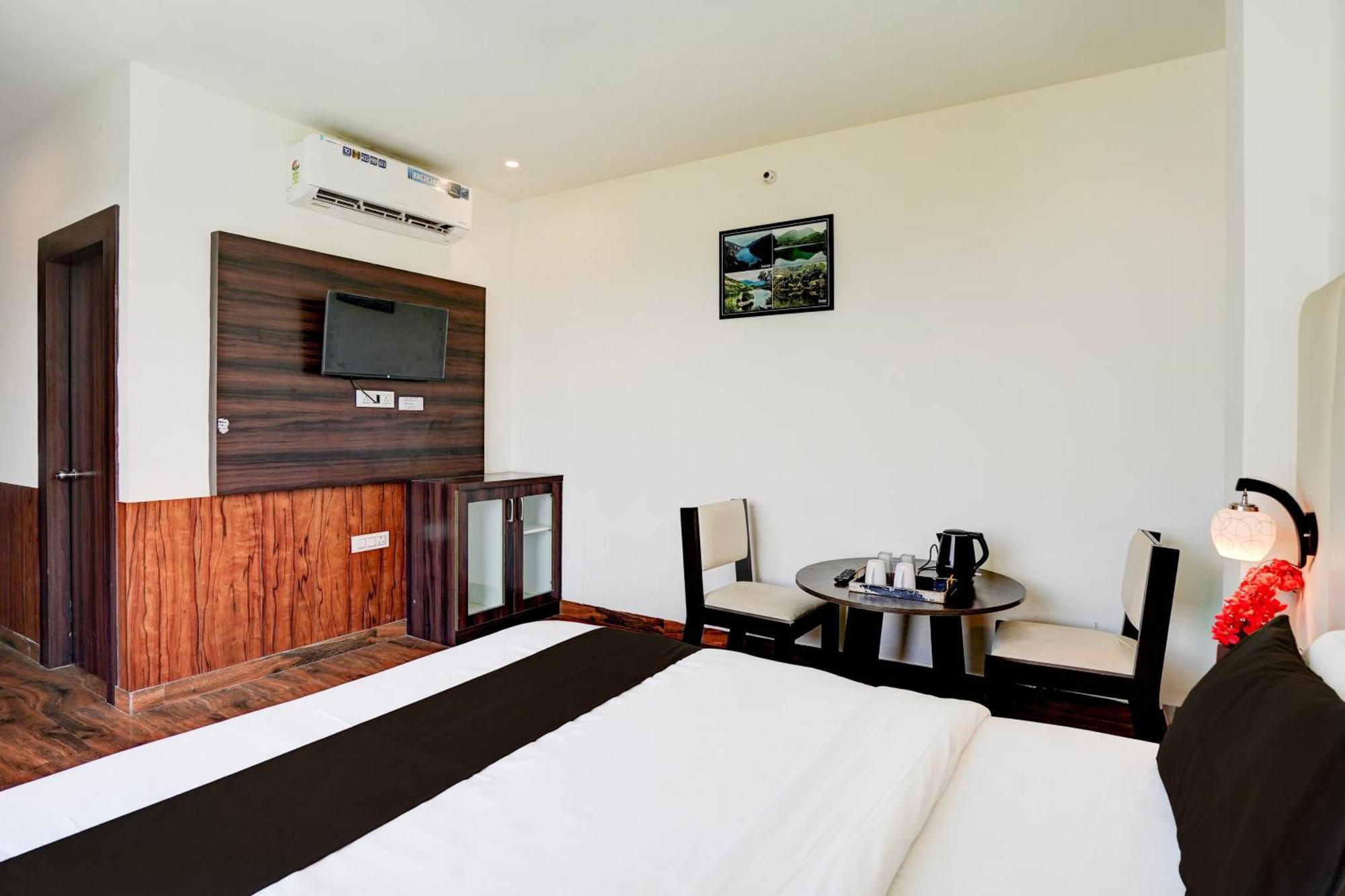 Collection O Golapar Haldwani Otel Kāthgodām Dış mekan fotoğraf