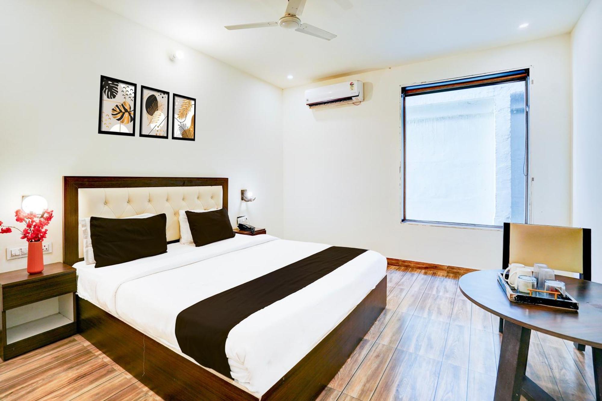 Collection O Golapar Haldwani Otel Kāthgodām Dış mekan fotoğraf